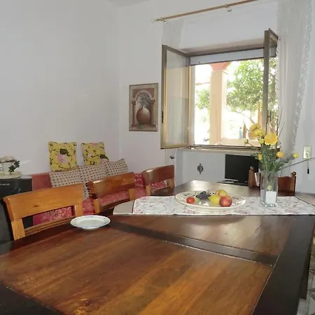 Casa Sarparea Sant Isidoro (Apulia)